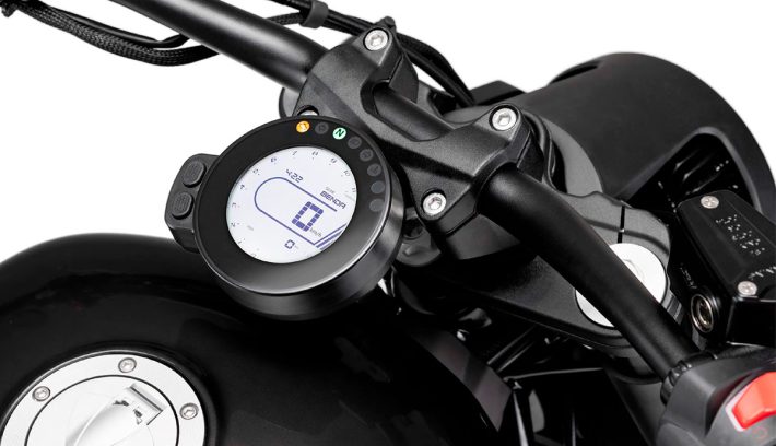 Keeway Benda V302C 2023 en benelli Experience
