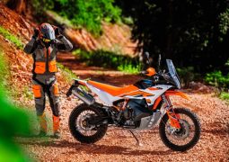 KTM 890 Adventure R 2023