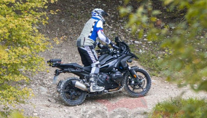 BMW R1300GS 2023 prueba off-road