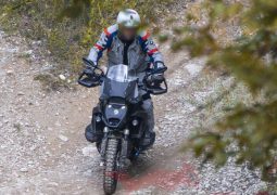 BMW R1300GS 2023 prueba off-road