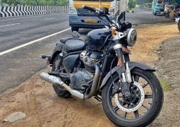 Royal Enfield Super Meteor 650