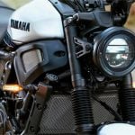 Yamaha XSR700 Legacy Edition faro Imagen relacionada