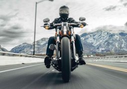 Harley-Davidson Breakout 2023