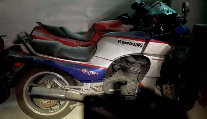Honda Kawasaki Suzuki motos abandonadas