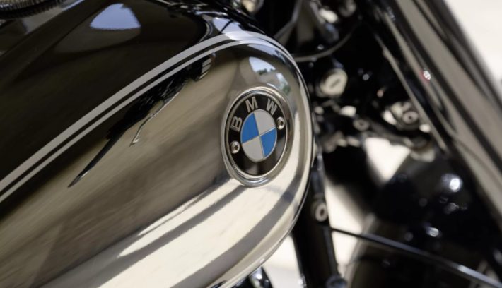 Logo BMW tanque