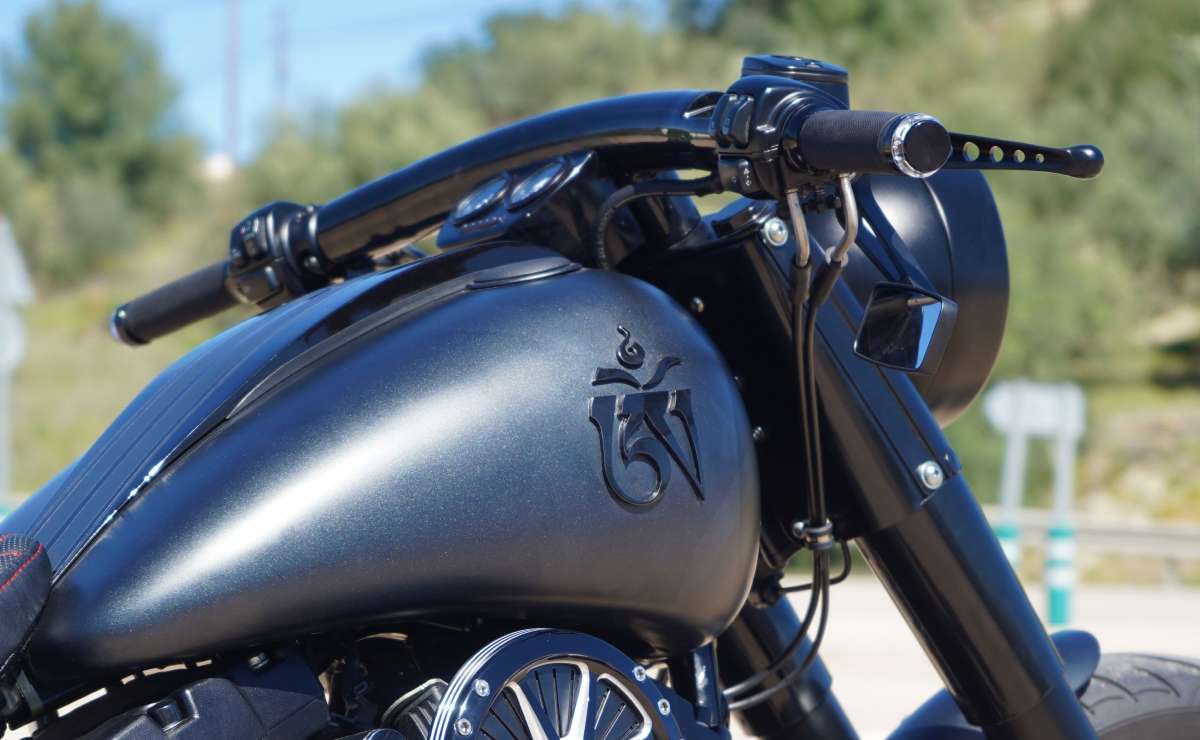 Harley-Davidson OM Tibetan