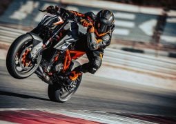 KTM 1290 Super Duke RR 2023