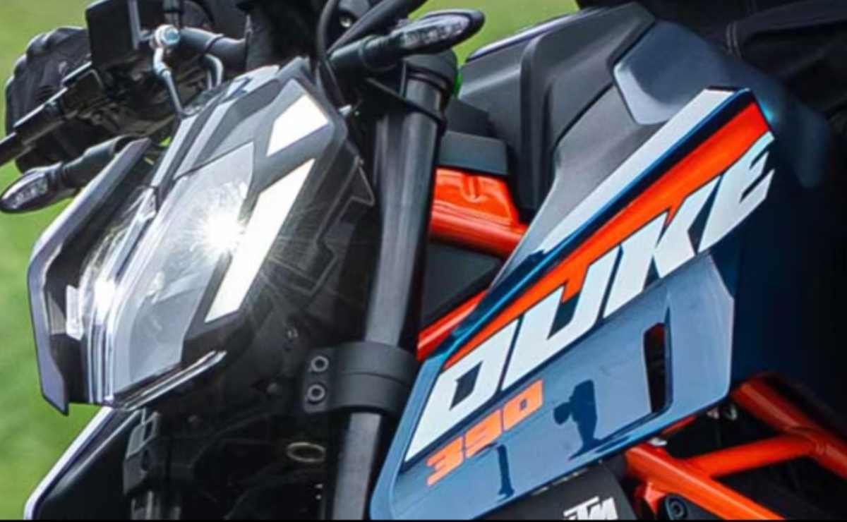 La KTM 390 Duke 2024, completamente filtrada diseño y características