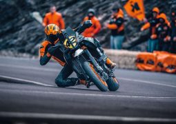 KTM 890 SMT 2023