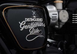 Triumph aniversario especial Boneville T120