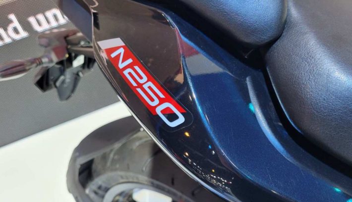 Bajaj N250