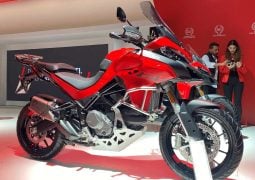 Ducati Salon Moto