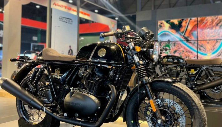 Royal Enfield Salon Moto