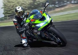 Vuelve Kawasaki ZX-6R