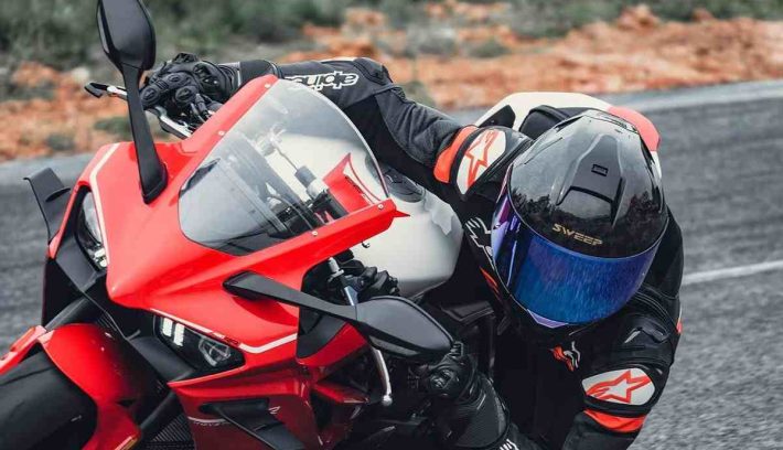 Kove 450RR anti Kawasaki ZX-4RR