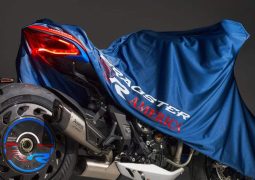 MV Agusta naked mas yanqui Dragster RR SCS America