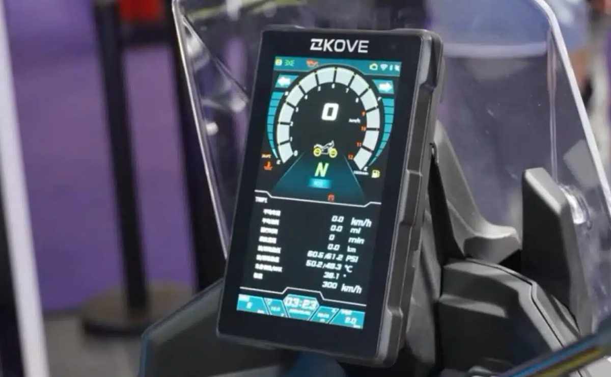 Kove ADV 800 X Super Adventure moto trail