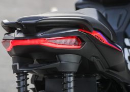 Aprilia SR GT Replica