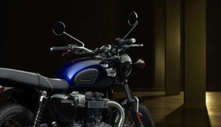Triumph Bonneville Stealth Edition