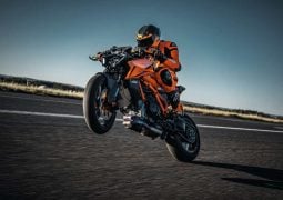 KTM 1390 Super Duke R 2024