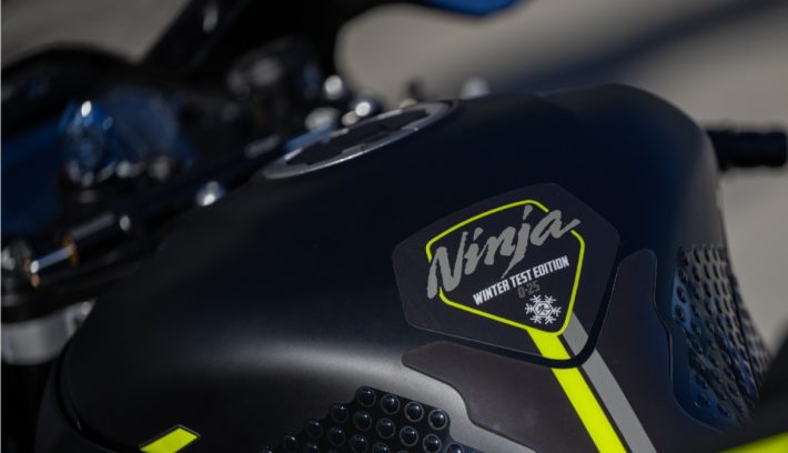 Kawasaki Ninja ZX-10R y RR Winter Test Edition