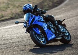 Suzuki GSX-8R 2024 EICMA