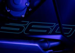 Triumph Daytona 660 teaser oficial