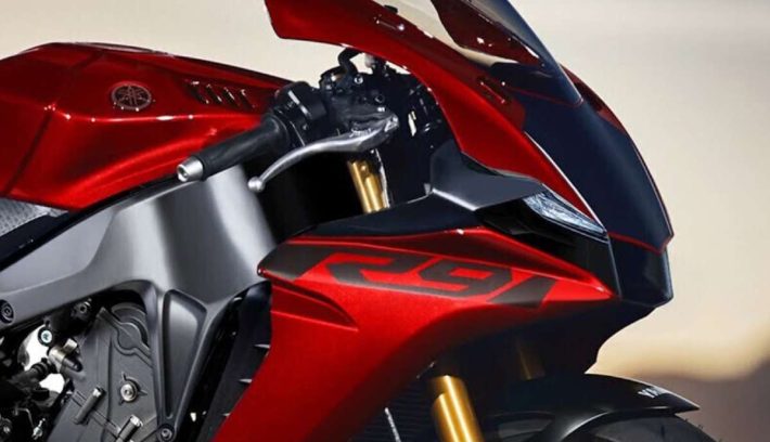 Yamaha R9