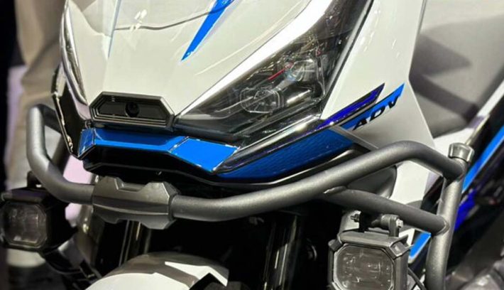 Zontes contra Honda X-ADV