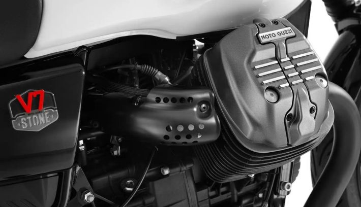 Moto Guzzi V7 Stone Ten