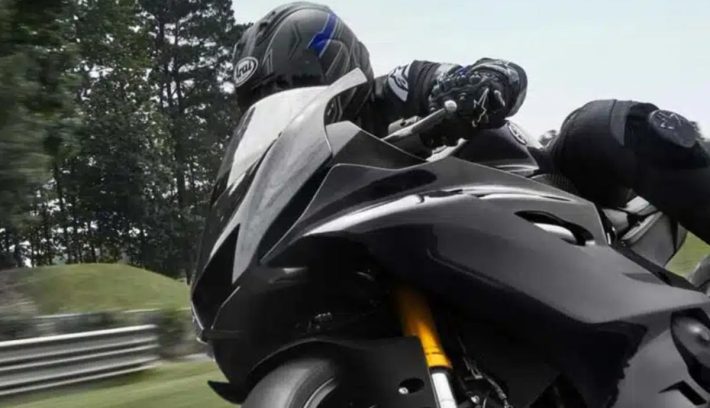 Cuando llega Yamaha R9 WSBK
