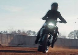 Husqvarna Svartpilen 901 lanzamiento