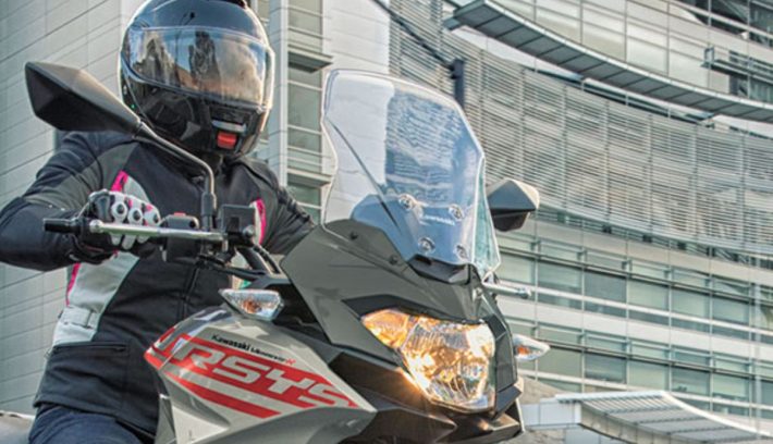 Kawasaki Versys pruebas en India contra Royal Enfield Himalayan y Honda
