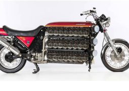 Así es una inédita moto de Kawasaki de 48 cilindros