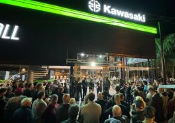 Kawasaki inauguración concesionario