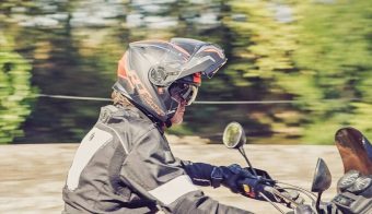 Misuri y la no obligatoriedad del casco al andar en moto