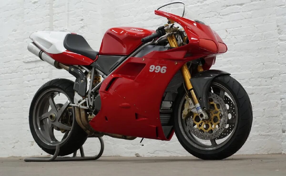 Ducati 996 SPS de 2000 1