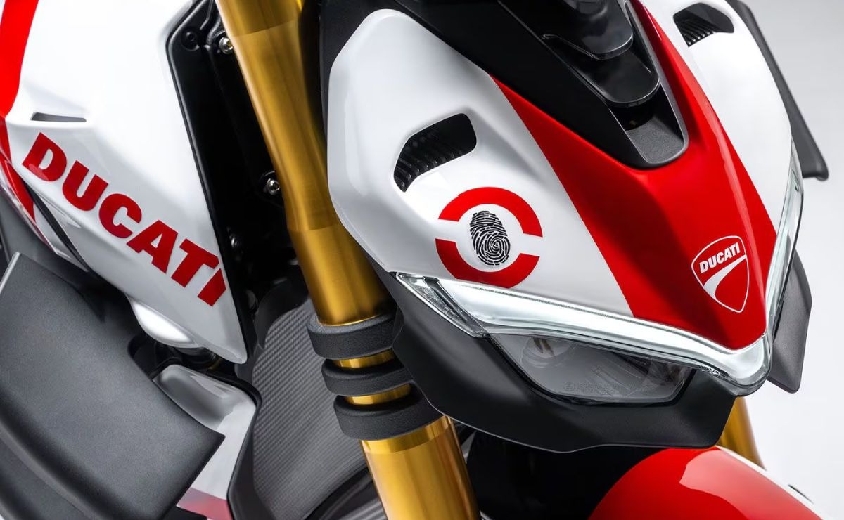 Ducati Streetfighter Supreme 2025 3