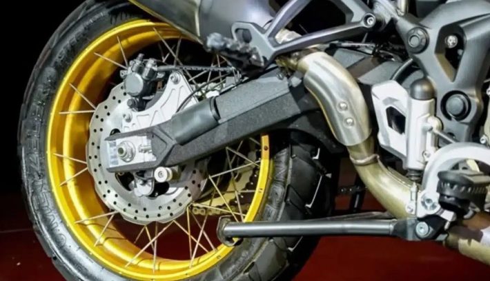 Suzuki V-Strom 800