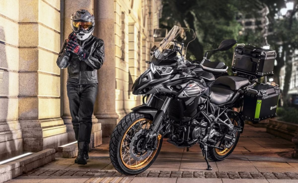 TRK 552 y TRK 552 X nuevas motos de Benelli