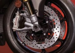 Con motor de cinco cilindros y 220 CV: así luce la bestial heredera de Kawasaki en el Mundial de Superbikes