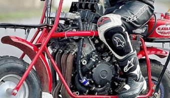 Montan el motor de una Honda CBR1000RR en una minimoto