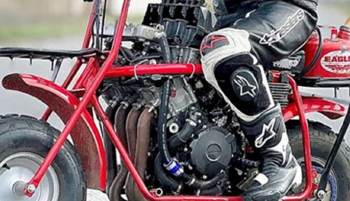 Montan el motor de una Honda CBR1000RR en una minimoto