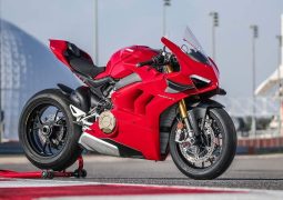 Ducati Panigale V4 S 2025