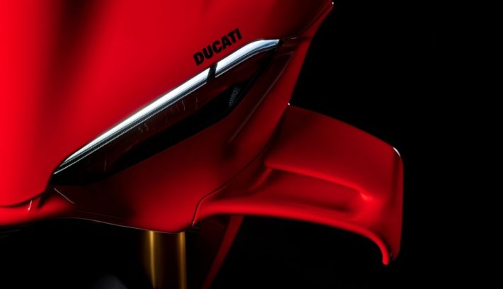 Ducati lanzó la Panigale V4 S 2025: nuevo diseño, mayor potencia y más detalles