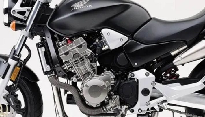 Honda CB900F Hornet, la gran naked que no pudo ser