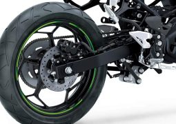 Kawasaki sigue los pasos de Honda y Yamaha con estas nuevas motos off road
