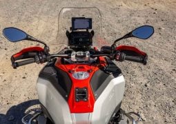 moto trail BMW R 1300 GS Adventure