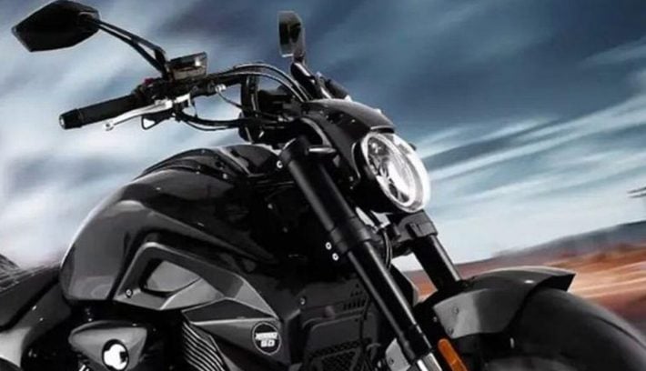 Más ancha que una Harley-Davidson Fat Boy: la cruiser china que destaca por su enorme rueda trasera