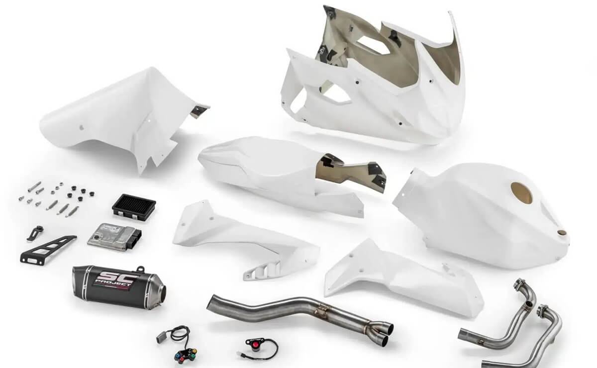 RS 457 Trophy, el kit para moto de Aprilia